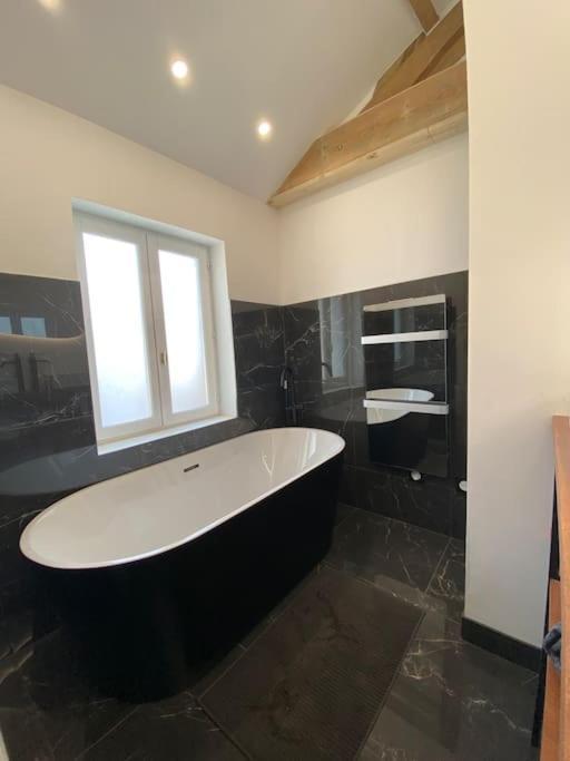 Loft: Le New-York Apartment Rouen Bagian luar foto